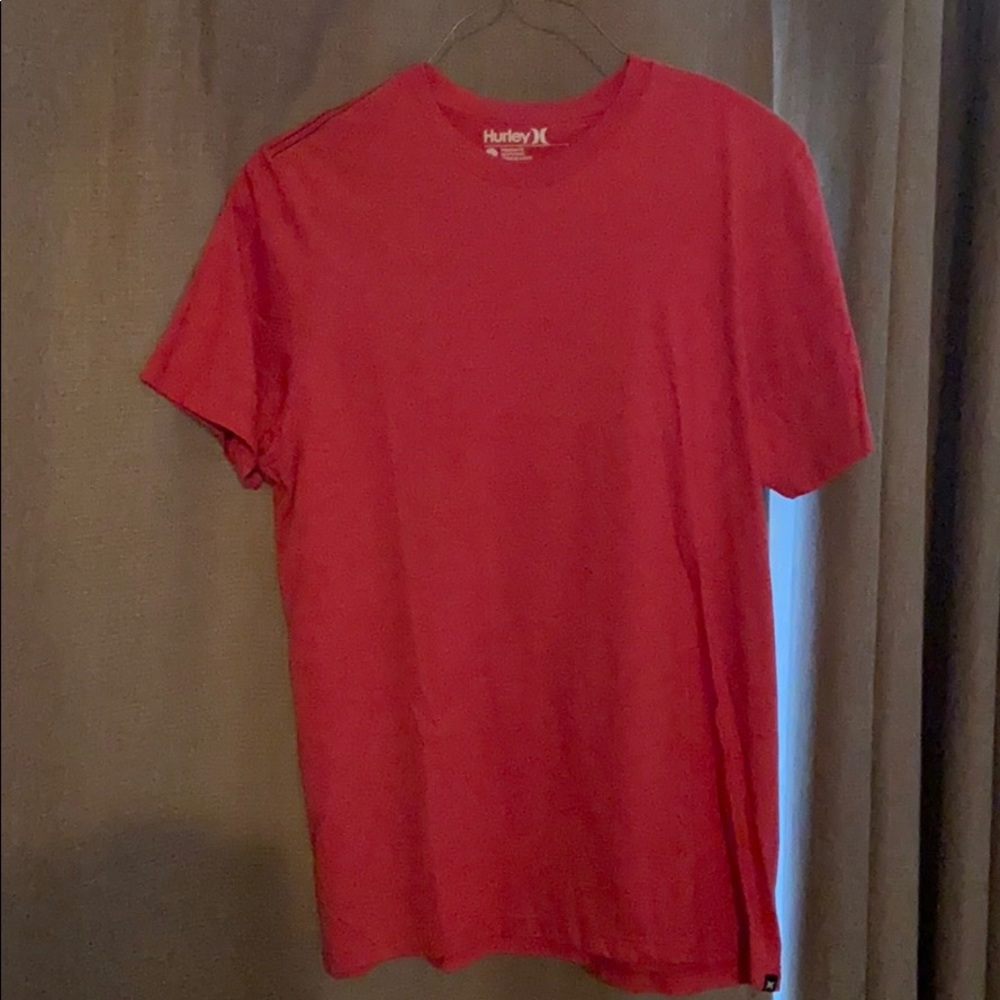 Men’s large red Hurley tshirt